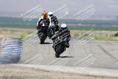 media/May-25-2025-Lets Ride (Sun) [[0ff033e448]]/B Group/1120am (Grapevine)/